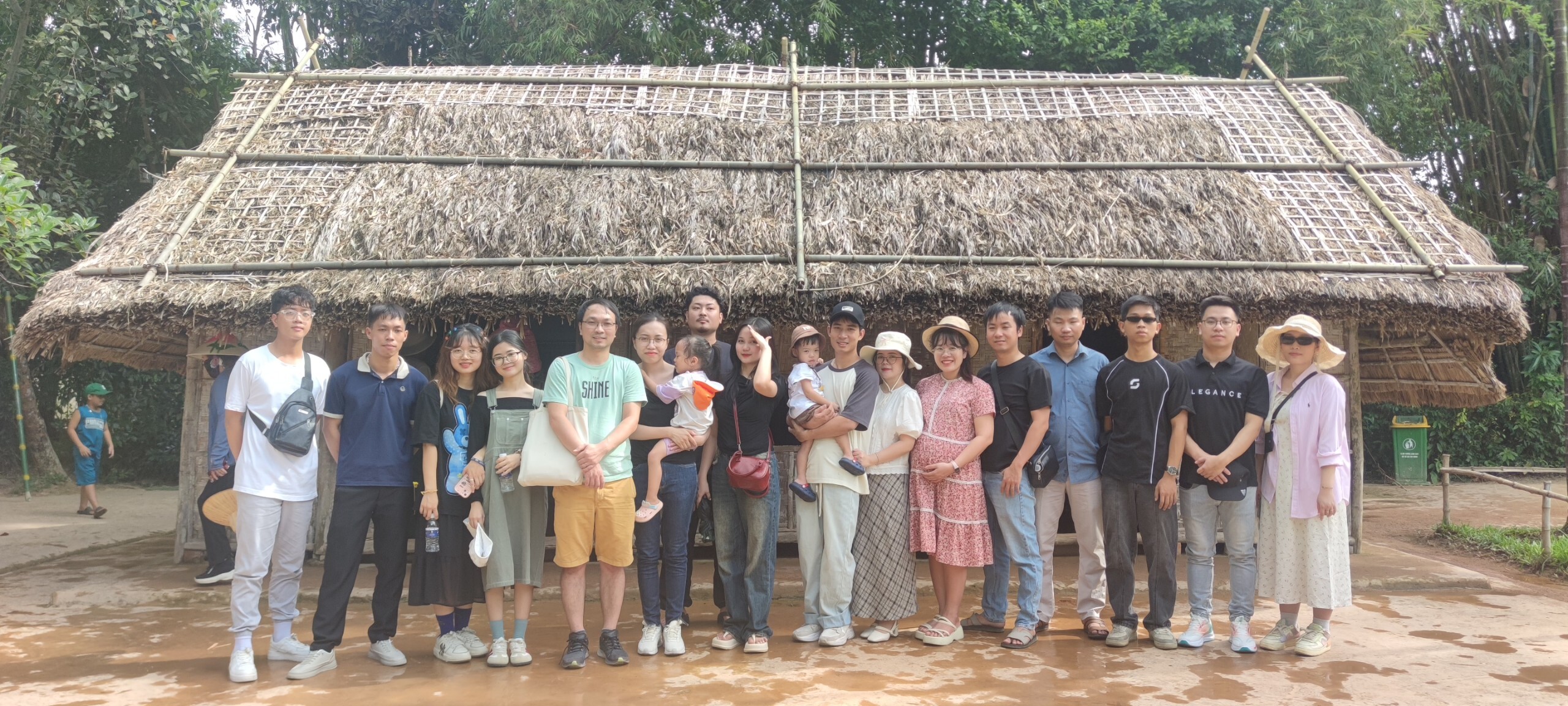 Nhân viên TMI tại Cửa Lò